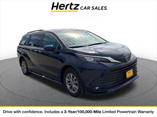 2025 Toyota Sienna XLE for sale in Des Plaines, IL