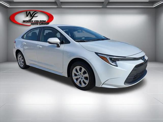 2025 Toyota Corolla Hybrid LE
