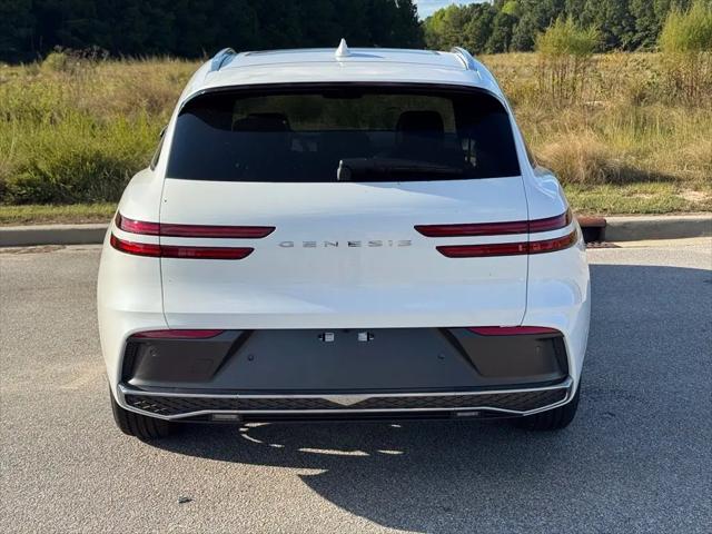 2027 Genesis GV70 2.5T Advanced