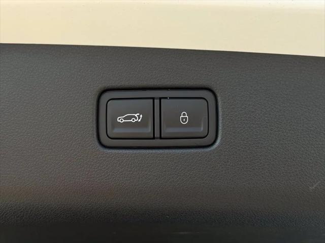 2027 Genesis GV70 2.5T Advanced