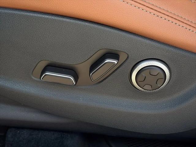 2027 Genesis GV70 2.5T Advanced