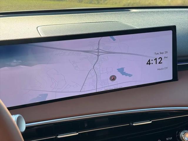 2027 Genesis GV70 2.5T Advanced