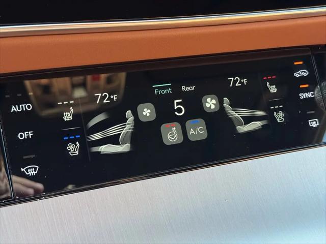 2027 Genesis GV70 2.5T Advanced