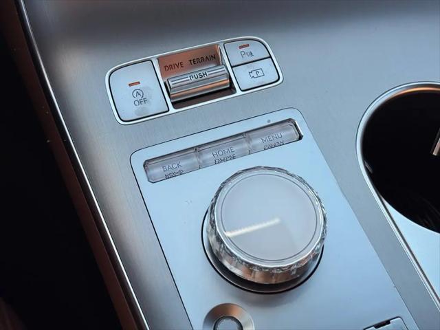 2027 Genesis GV70 2.5T Advanced