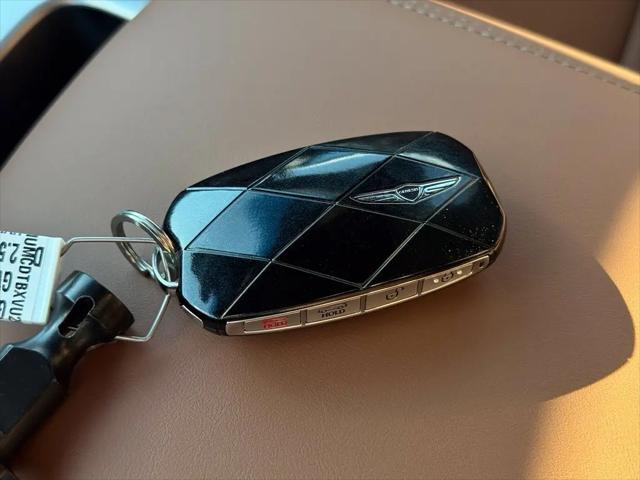 2027 Genesis GV70 2.5T Advanced