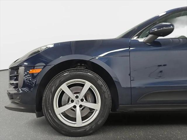 2019 Porsche Macan Macan