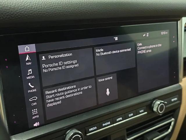 2019 Porsche Macan Macan