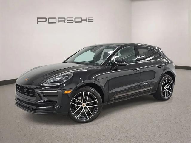 2023 Porsche Macan Macan for sale in North MIami, FL
