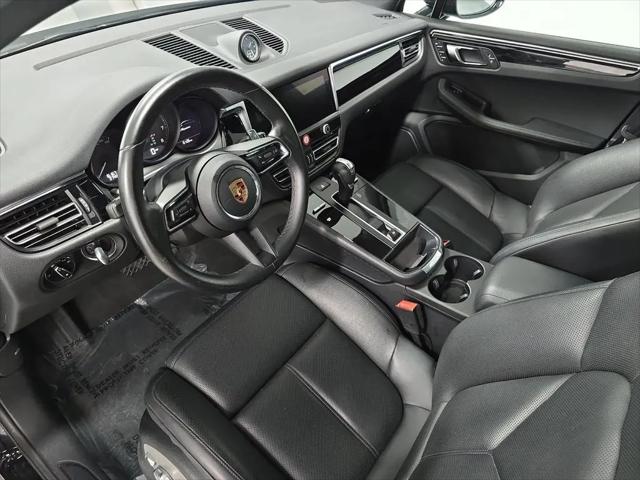 2023 Porsche Macan Macan