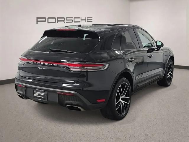 2023 Porsche Macan Macan