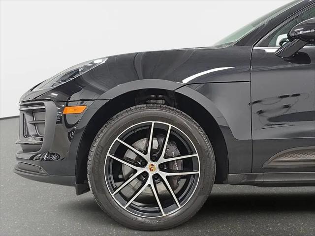 2023 Porsche Macan Macan