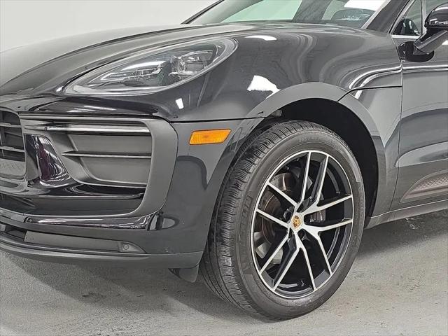 2023 Porsche Macan Macan