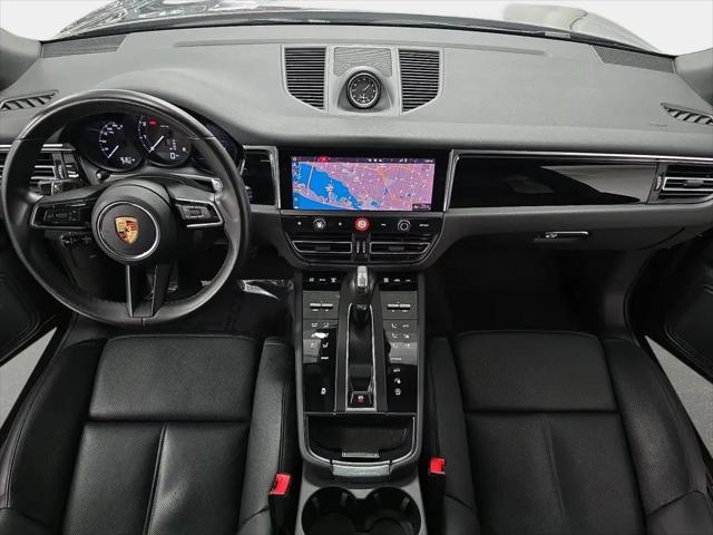 2023 Porsche Macan Macan