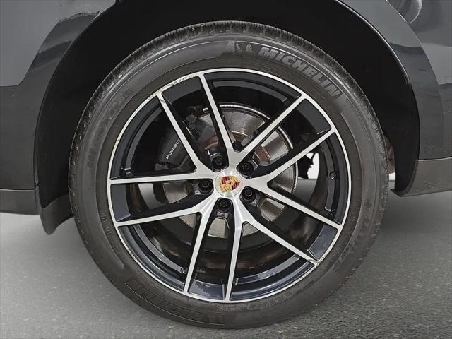 2023 Porsche Macan Macan