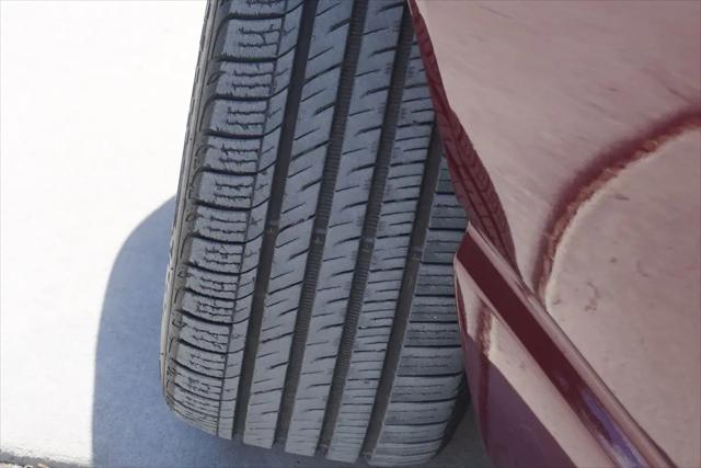 2004 Ford Thunderbird Deluxe