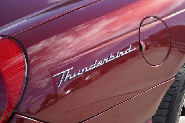 2004 Ford Thunderbird Deluxe