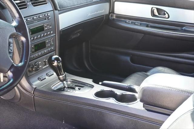 2004 Ford Thunderbird Deluxe