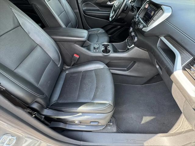 2023 GMC Terrain FWD SLT