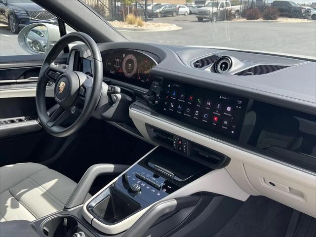 2024 Porsche Cayenne Cayenne
