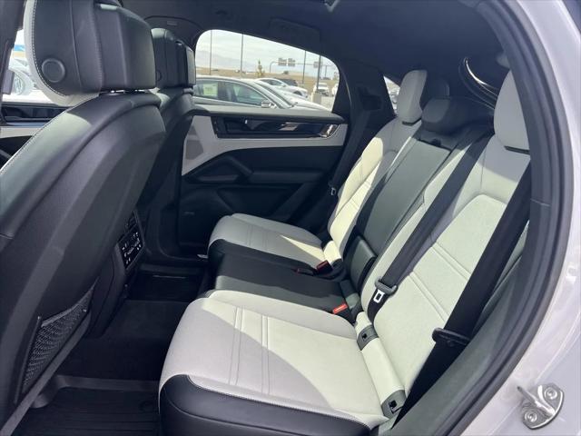 2024 Porsche Cayenne Cayenne