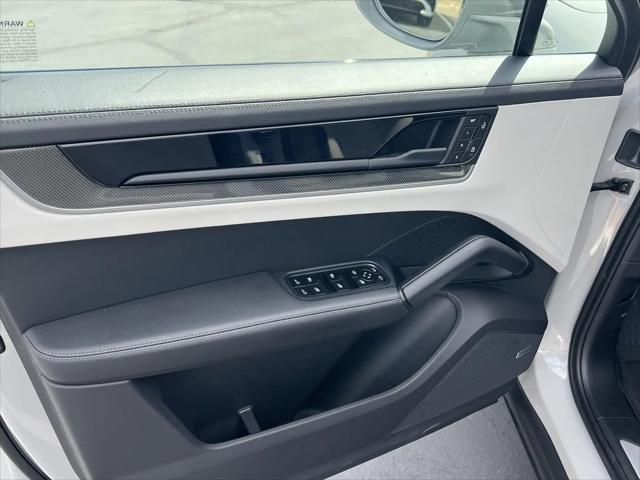 2024 Porsche Cayenne Cayenne