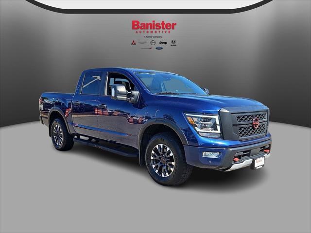 2024 Nissan TITAN Crew Cab PRO-4X 4x4 2024 Nissan TITAN Crew Cab PRO-4X 4x4