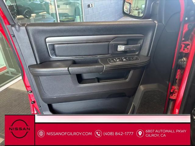 2017 Ram 1500 Night Crew Cab 4x4 57 Box