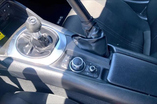 2021 Mazda MX-5 Club