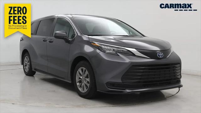 2025 Toyota Sienna LE for sale in Rogers, AR