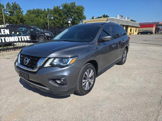 2019 Nissan Pathfinder SL for sale in Grandview, MO