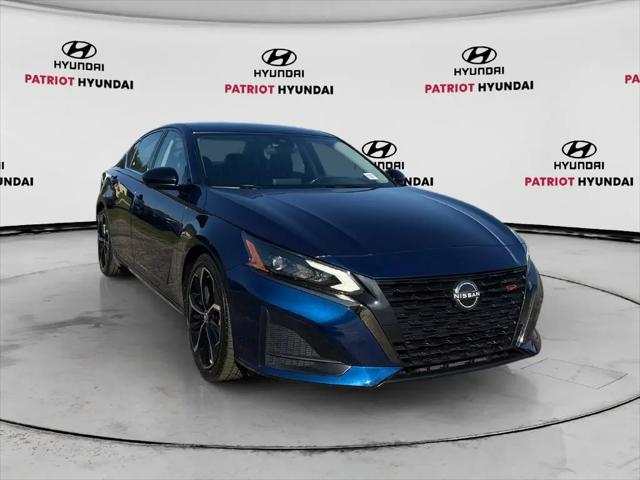 2023 Nissan Altima SR FWD for sale in Bourbonnais, IL