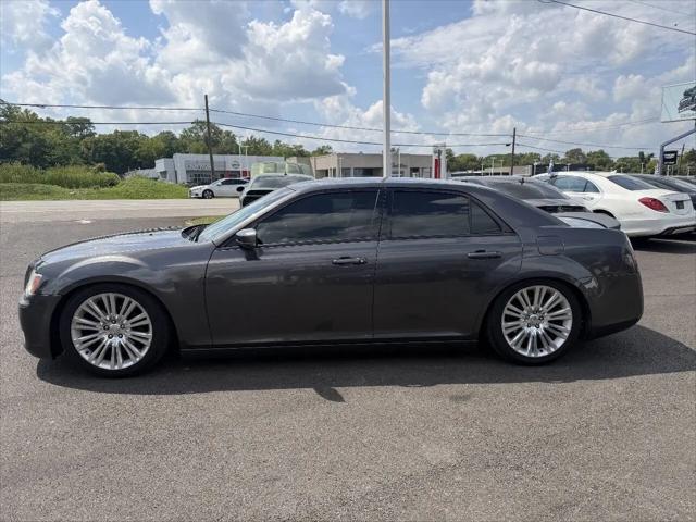 2013 Chrysler 300 Luxury Series
