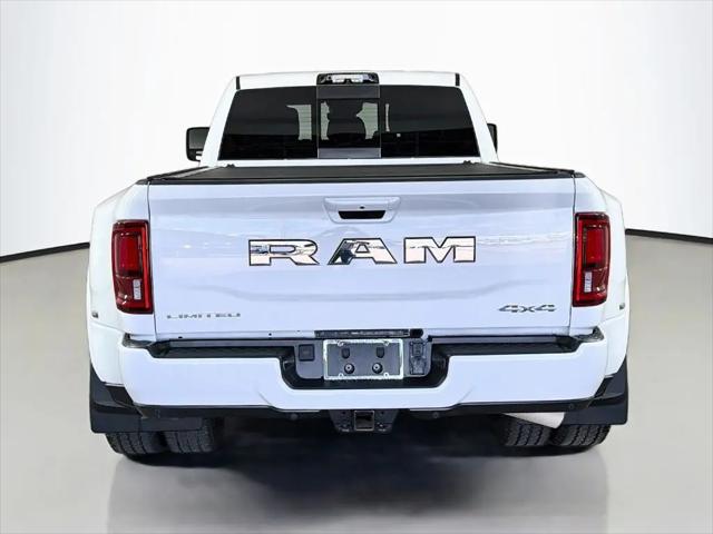 2025 Ram 3500 Limited Mega Cab 4x4 64 Box