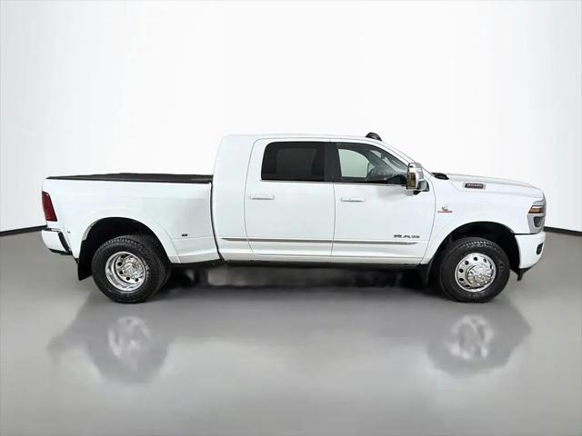 2025 Ram 3500 Limited Mega Cab 4x4 64 Box
