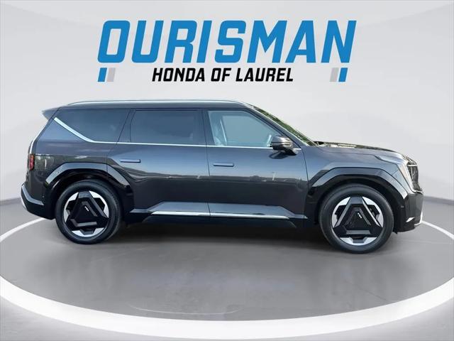 2024 Kia EV9 Land