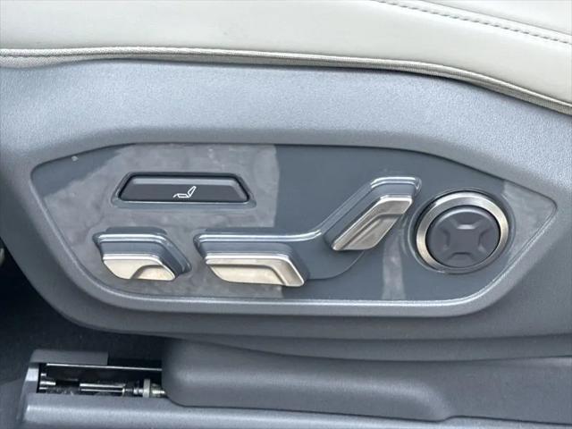 2024 Kia EV9 Land