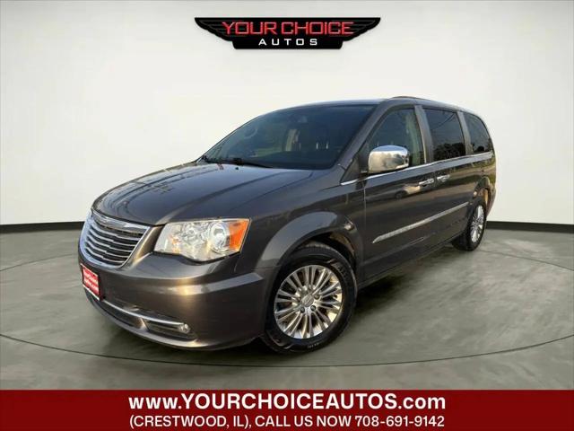 2015 Chrysler Town & Country Touring-L for sale in Crestwood, IL