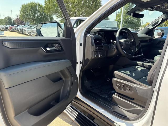2026 GMC Yukon 4WD AT4