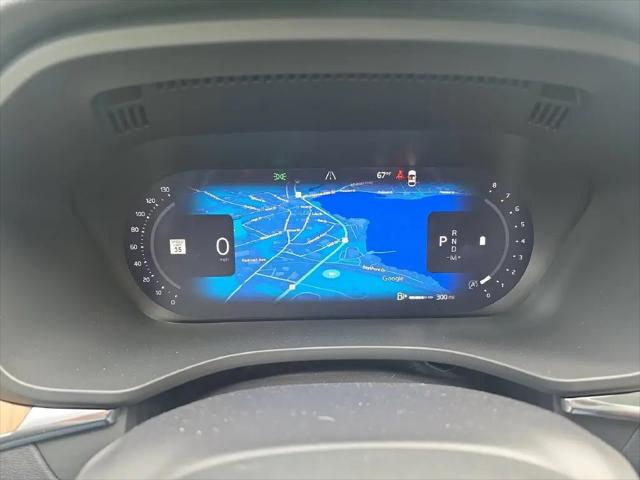 2027 Volvo XC60 Plus
