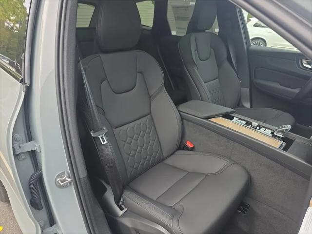 2027 Volvo XC60 Plus