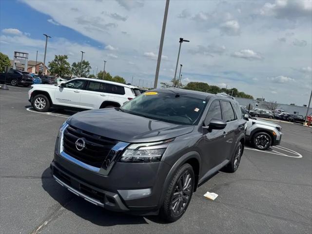2023 Nissan Pathfinder SL 4WD