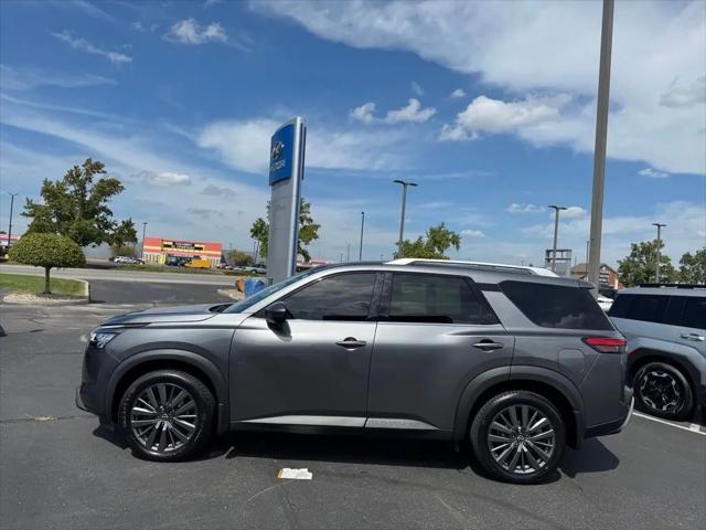 2023 Nissan Pathfinder SL 4WD