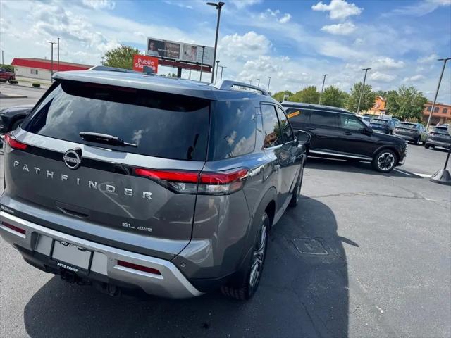 2023 Nissan Pathfinder SL 4WD