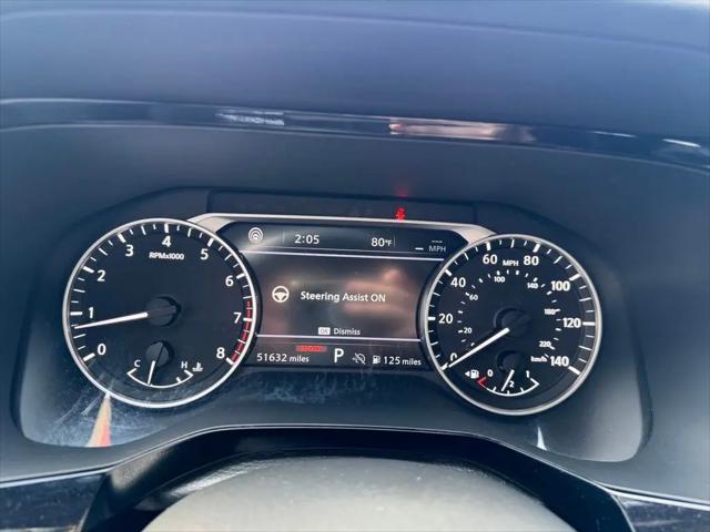 2023 Nissan Pathfinder SL 4WD