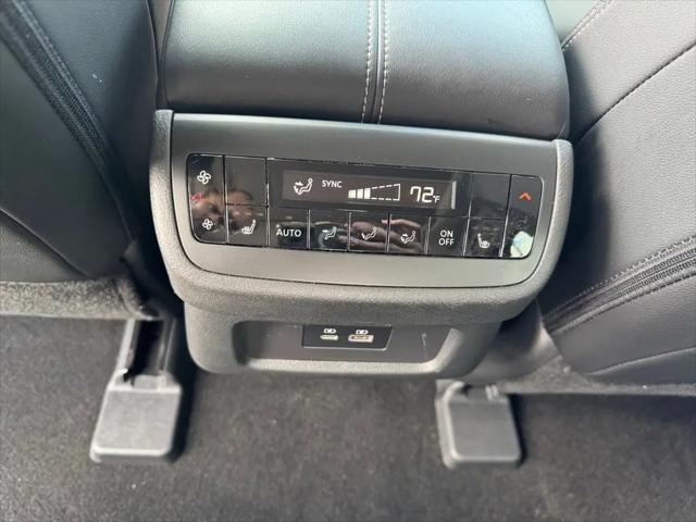 2023 Nissan Pathfinder SL 4WD