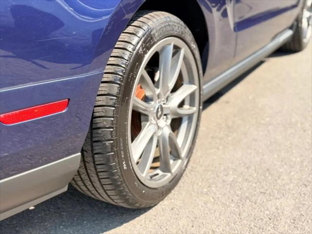 2012 Ford Mustang GT Premium