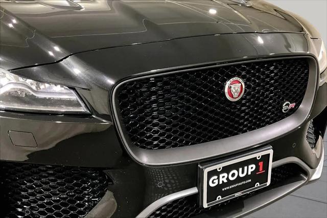 2020 Jaguar F-PACE SVR P550 AWD Automatic
