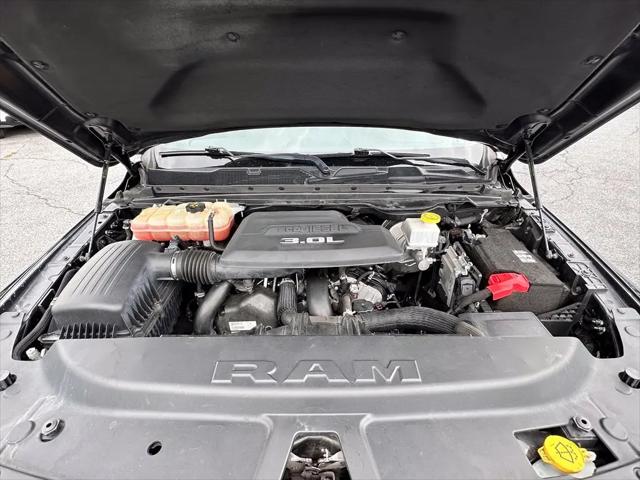 2020 Ram 1500 Laramie Crew Cab 4x4 57 Box