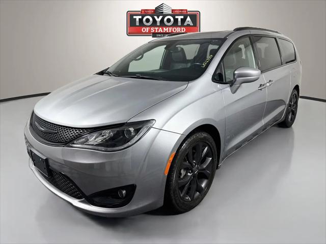 2020 Chrysler Pacifica Touring L Plus