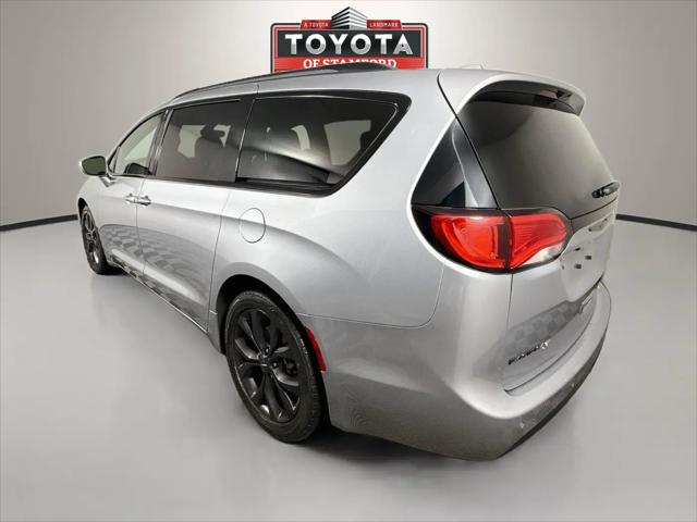 2020 Chrysler Pacifica Touring L Plus